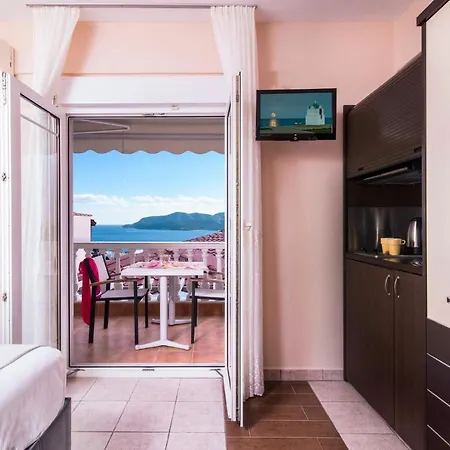 Maistrali 1 Hotel Sarti