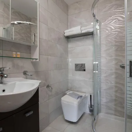 Maistrali 1 Hotel Sarti