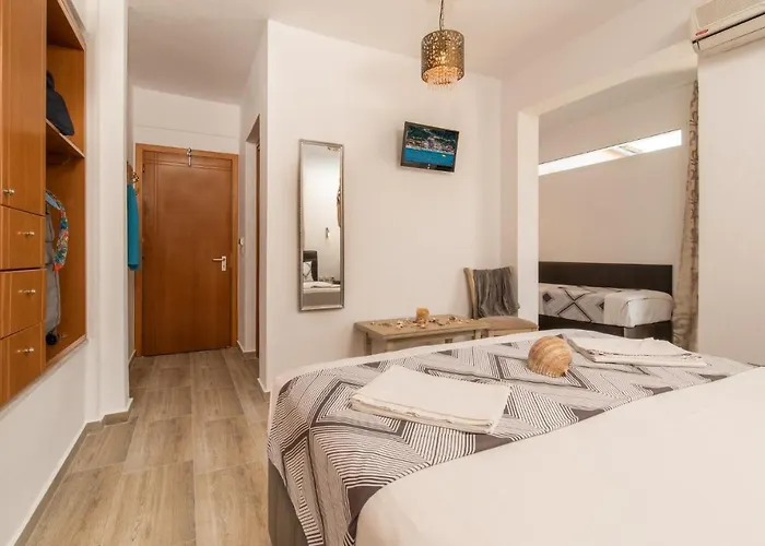 Maistrali 1 Hotel