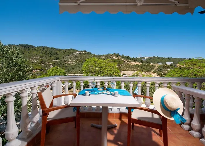 Maistrali 1 Hotel