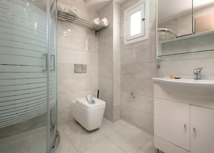 Maistrali 1 Hotel *